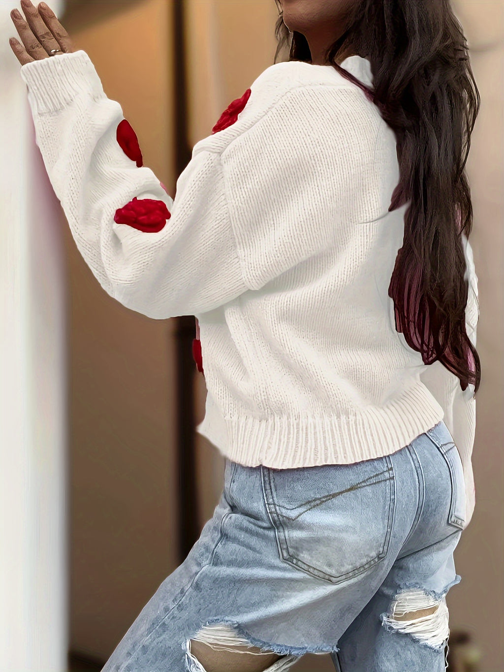 Chic Handmade Heart Pattern V-Neck Cardigan