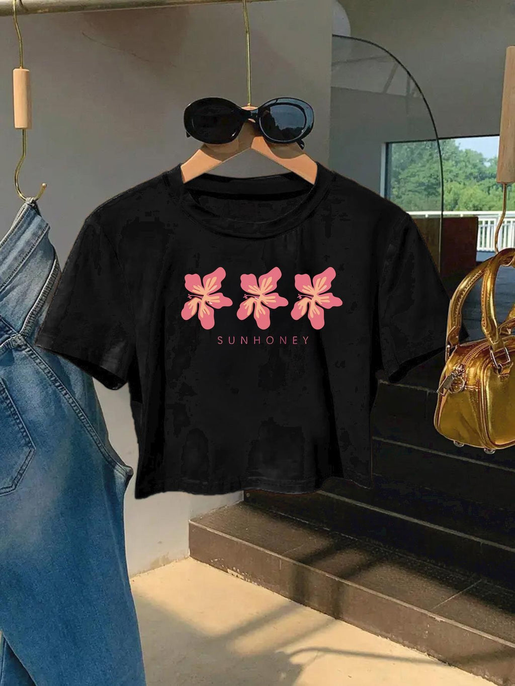 Floral Print Crop Top - "SUNHONEY"
