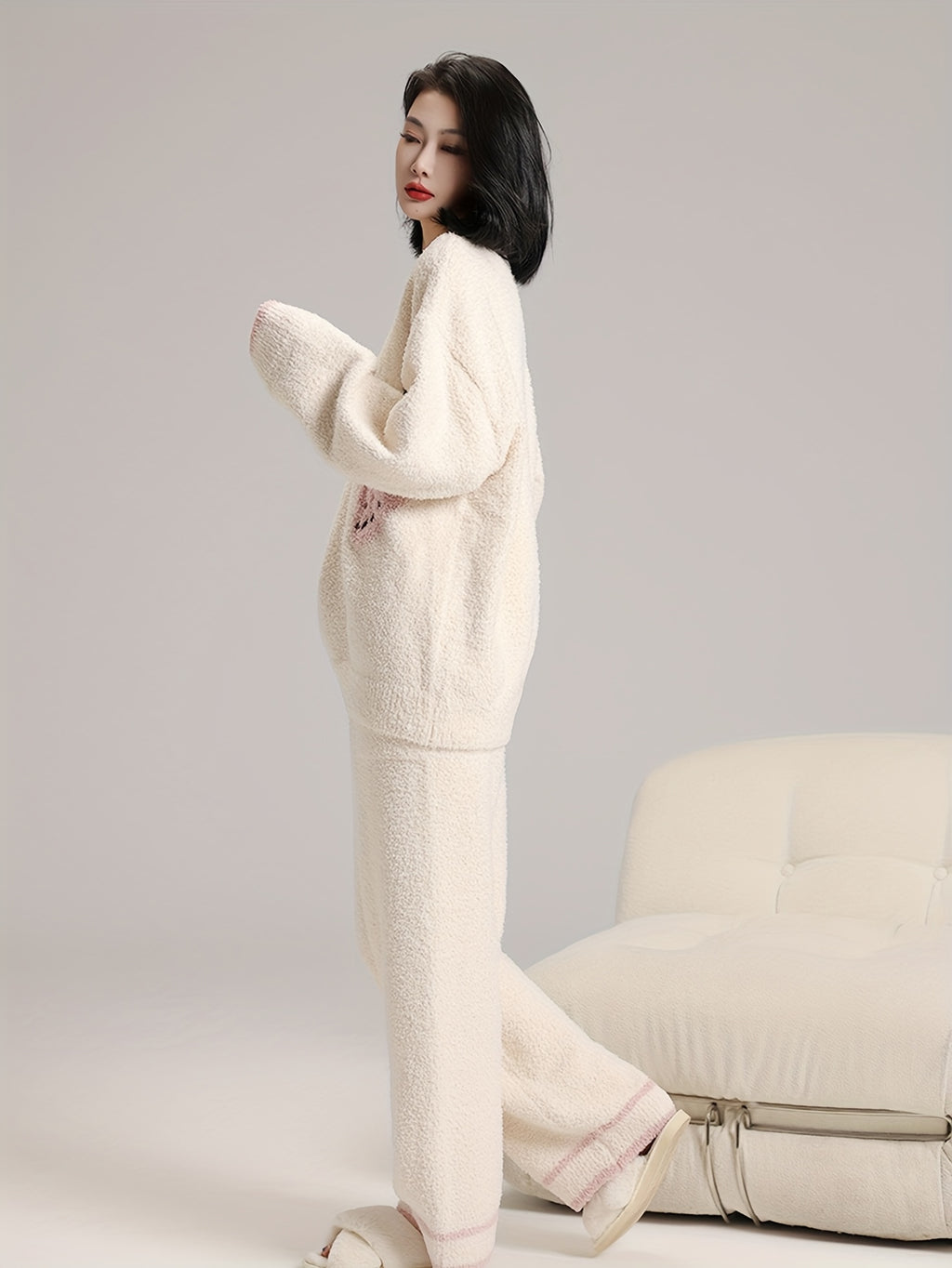 Cozy Fleece Set with "Nian Nian" Design