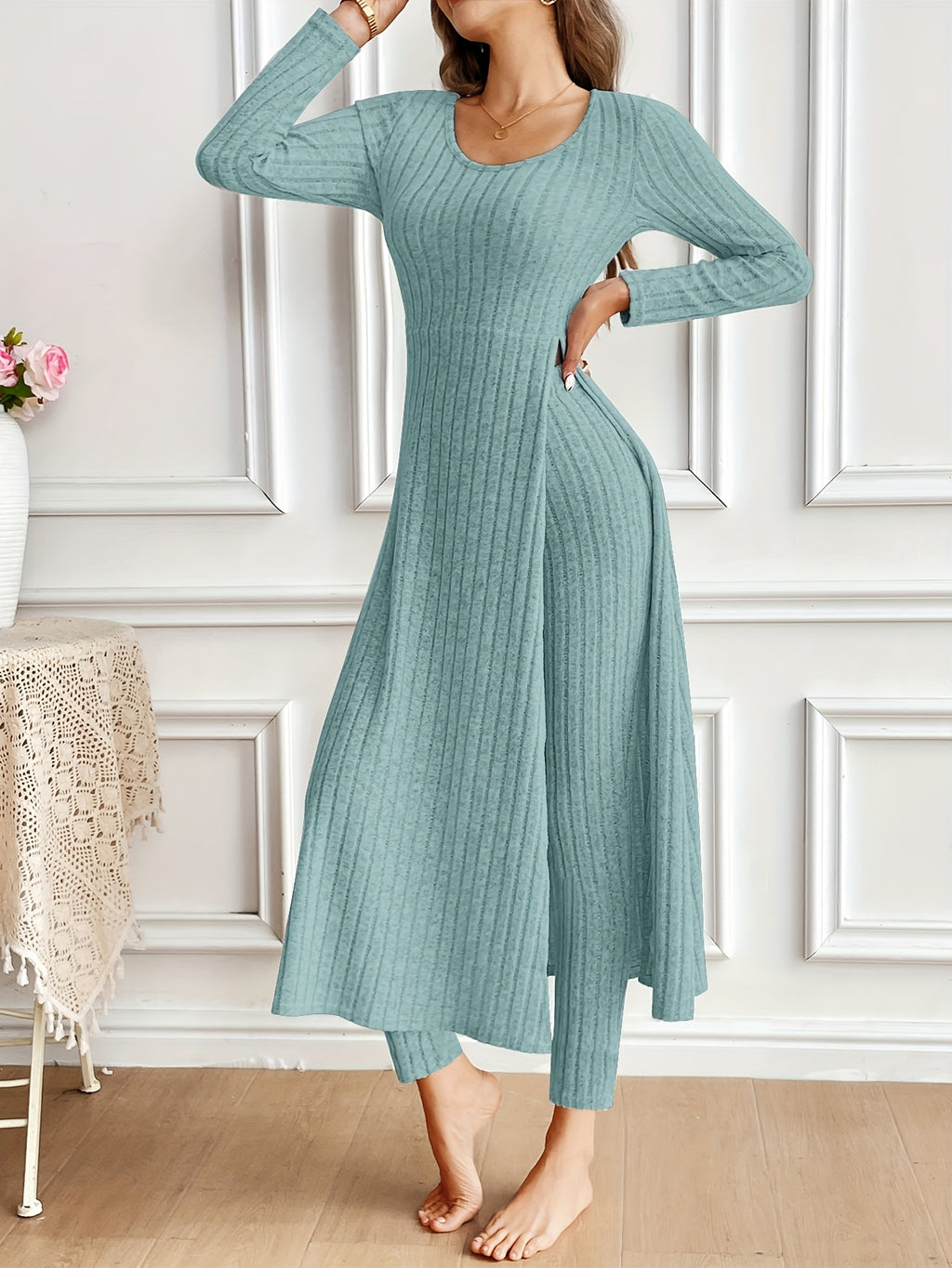Two-piece Set of Ribbed Long-sleeved Top and Pants