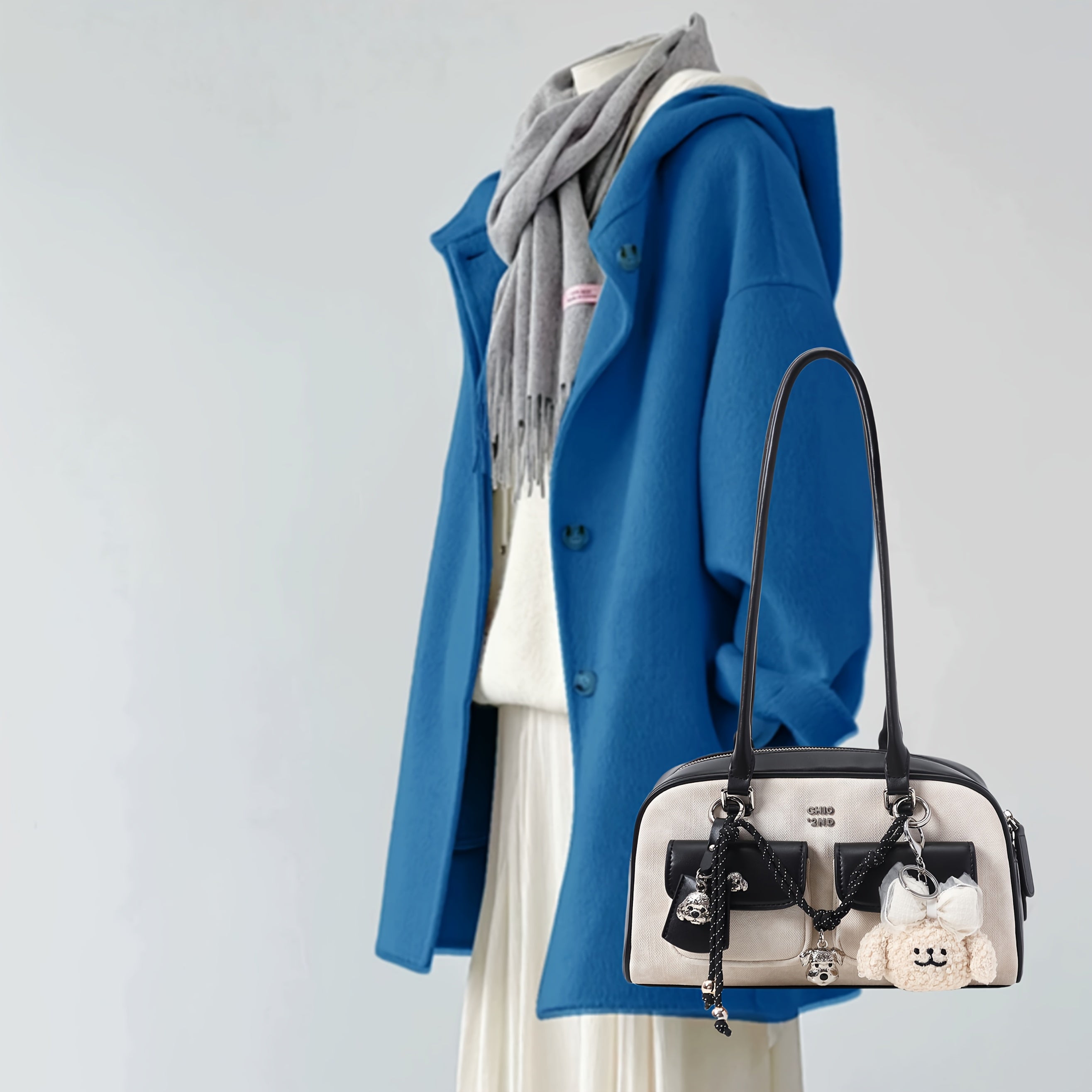 Boston Bag with Black & Beige Design