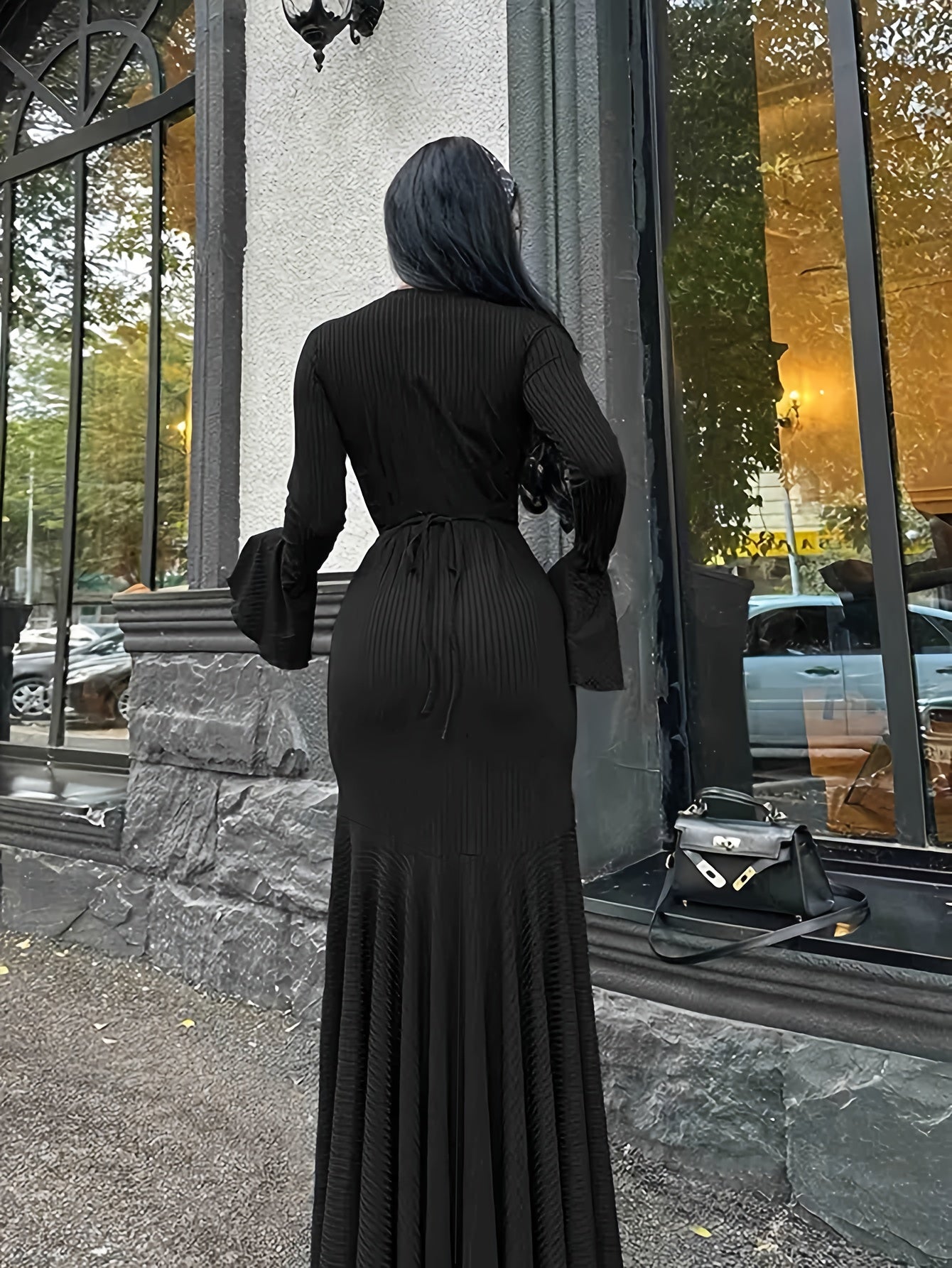 Style Round Neck Flared Sleeve Solid Color Mermaid Dress