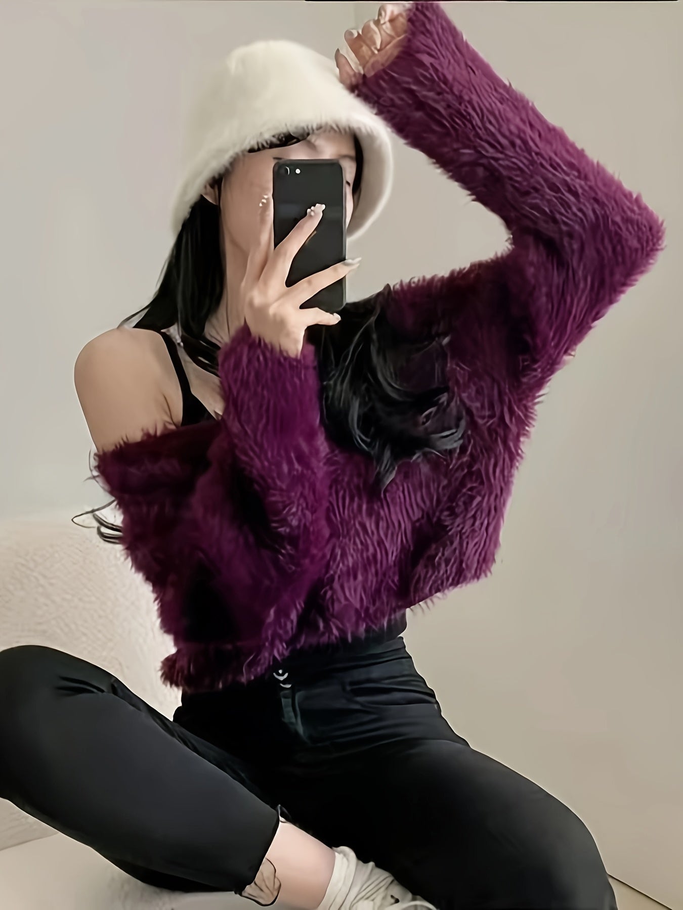 Off-Shoulder/One-Shoulder Sweater