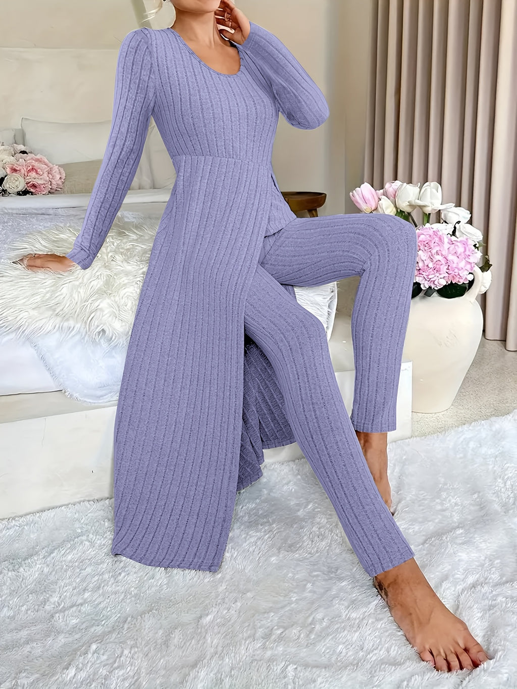 Two-piece Set of Ribbed Long-sleeved Top and Pants
