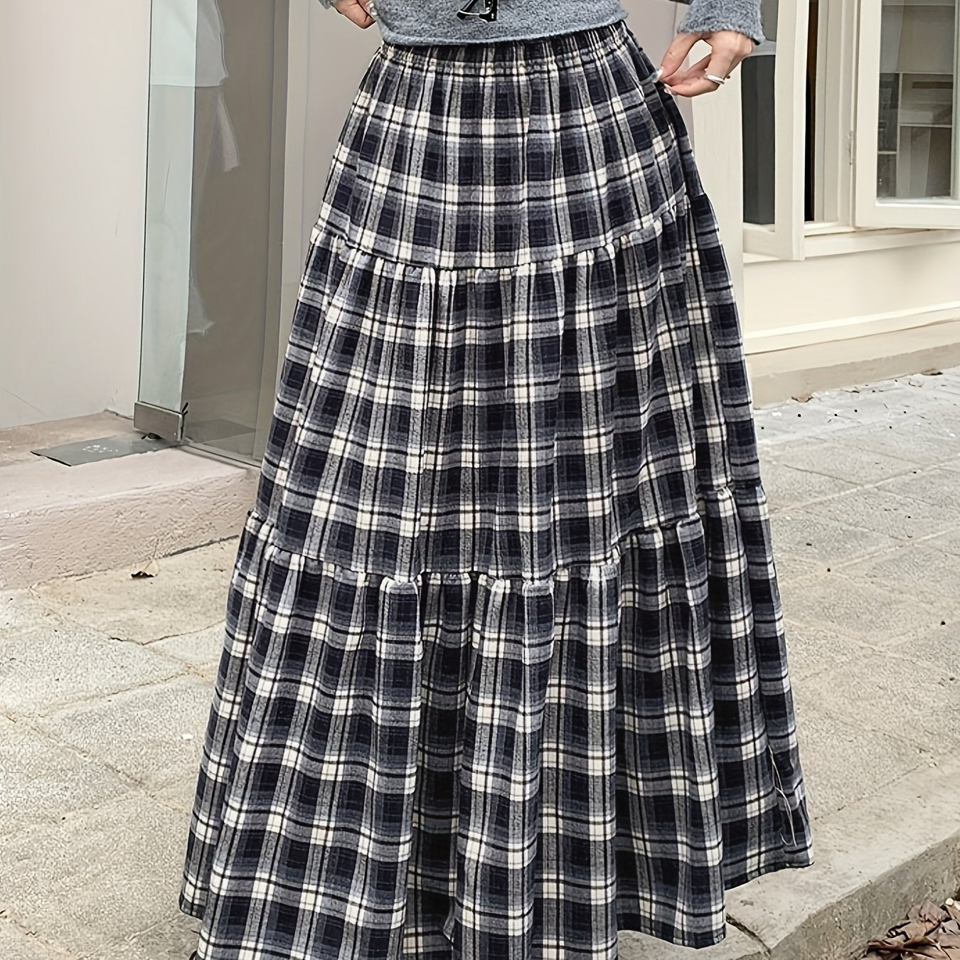 Women'S High-Waisted A-Line Maxi Skirt - Flared Hem, Brown & Black Plaid, Loose Fit Vintage Skirt for Fall/Winter, Casual to Formal Outfits - Non-Belted Waist Everyday & Special Occasion Skirt, Cute Skirts, Winter Fashion, Re