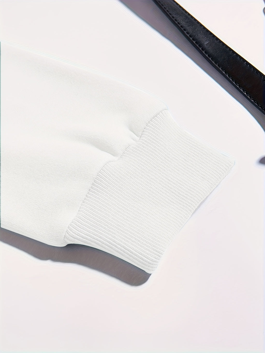 Women'S Sporty Casual Letter Print Crew Neck Sweatshirt - Cozy Fleece-Lined, Machine Washable, Black with "OVERSTIMULATED" Design, Perfect for Fall/Winter, Casual Sportswear | Relaxed Fit Sweatshirt | Machine Washable Top, Sw