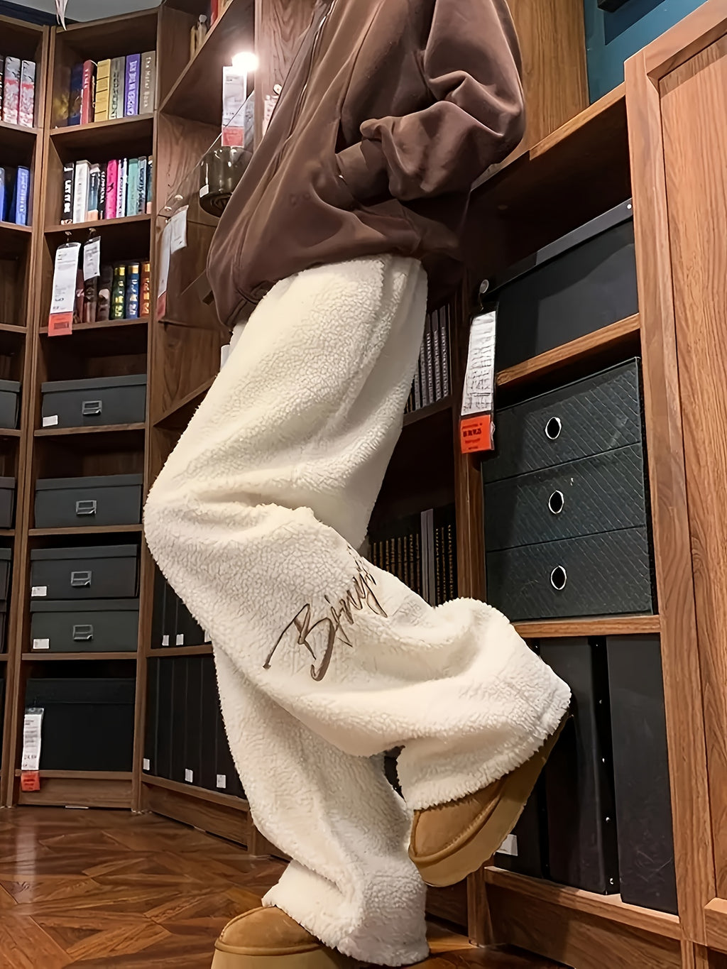 Fleece-Lined Embroidered Casual Pants