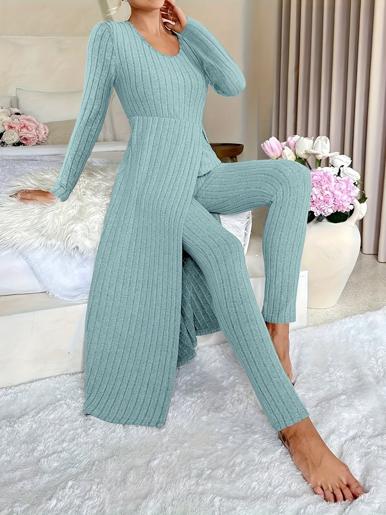 Two-piece Set of Ribbed Long-sleeved Top and Pants